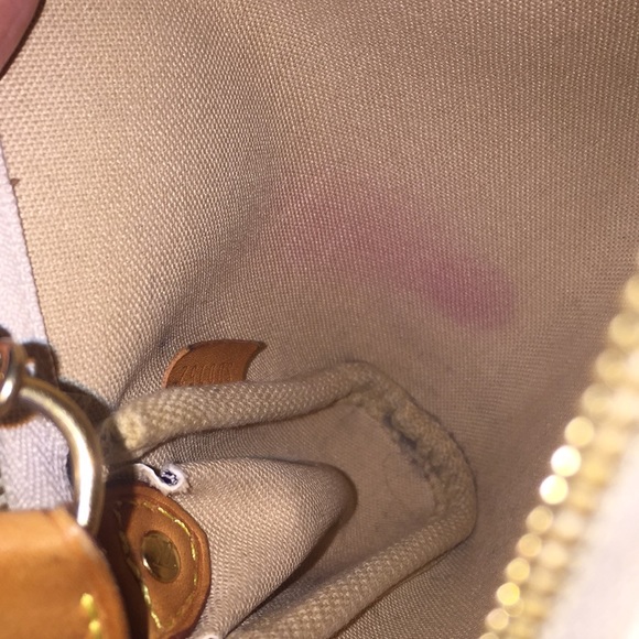 Authentic Louis Vuitton Eva Clutch/crossbody - Picture 7 of 8